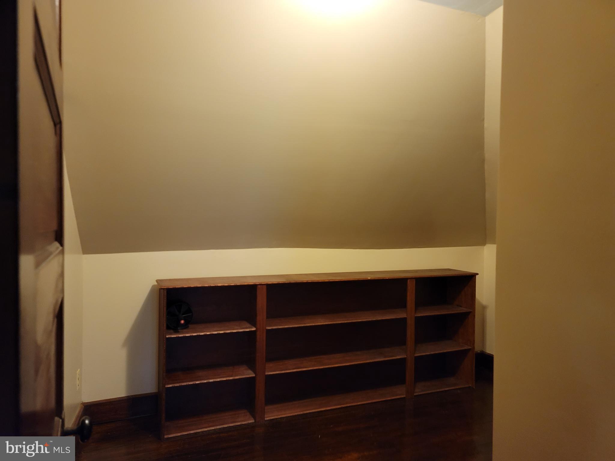 2621 Talbot Road Baltimore, MD 21216 - Photo 17 of 24