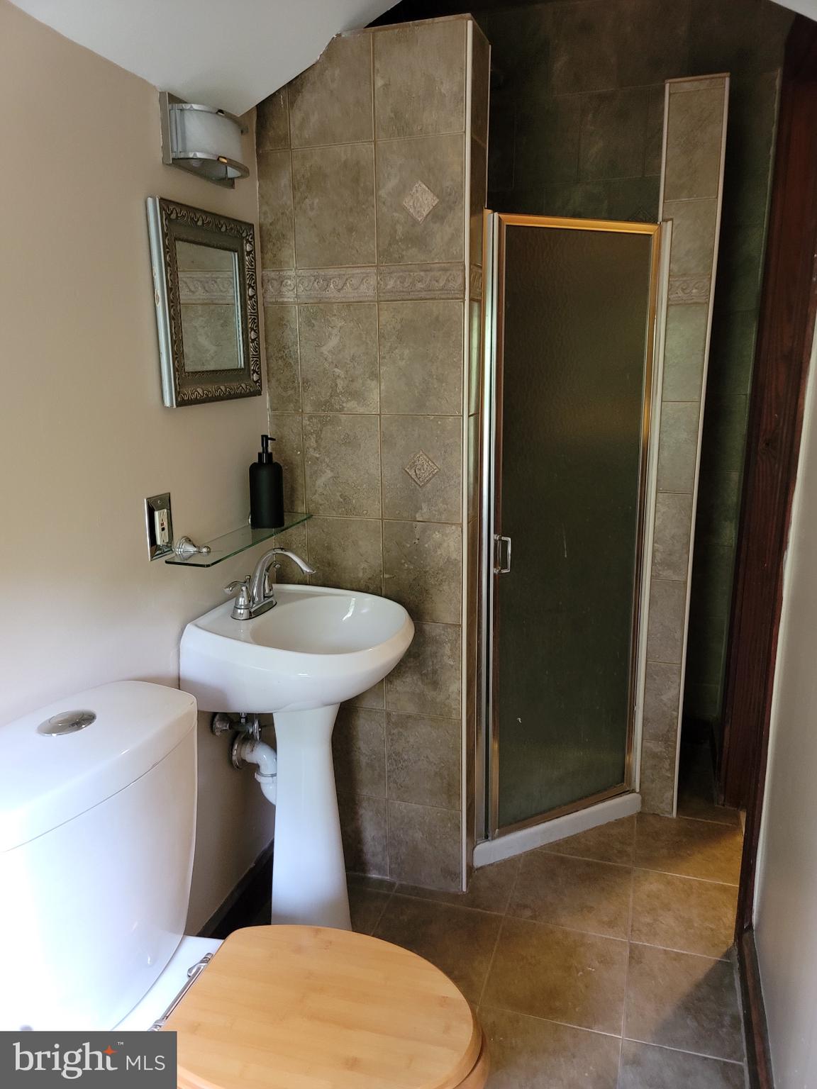 2621 Talbot Road Baltimore, MD 21216 - Photo 18 of 24