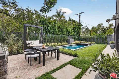 $3,195,000 | 12610 Sarah Street, Studio City, CA 91604