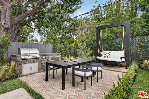 $3,195,000 | 12610 Sarah Street, Studio City, CA 91604