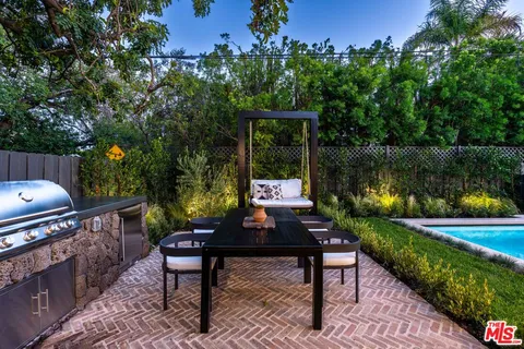 $3,195,000 | 12610 Sarah Street, Studio City, CA 91604
