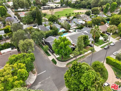 $3,195,000 | 12610 Sarah Street, Studio City, CA 91604