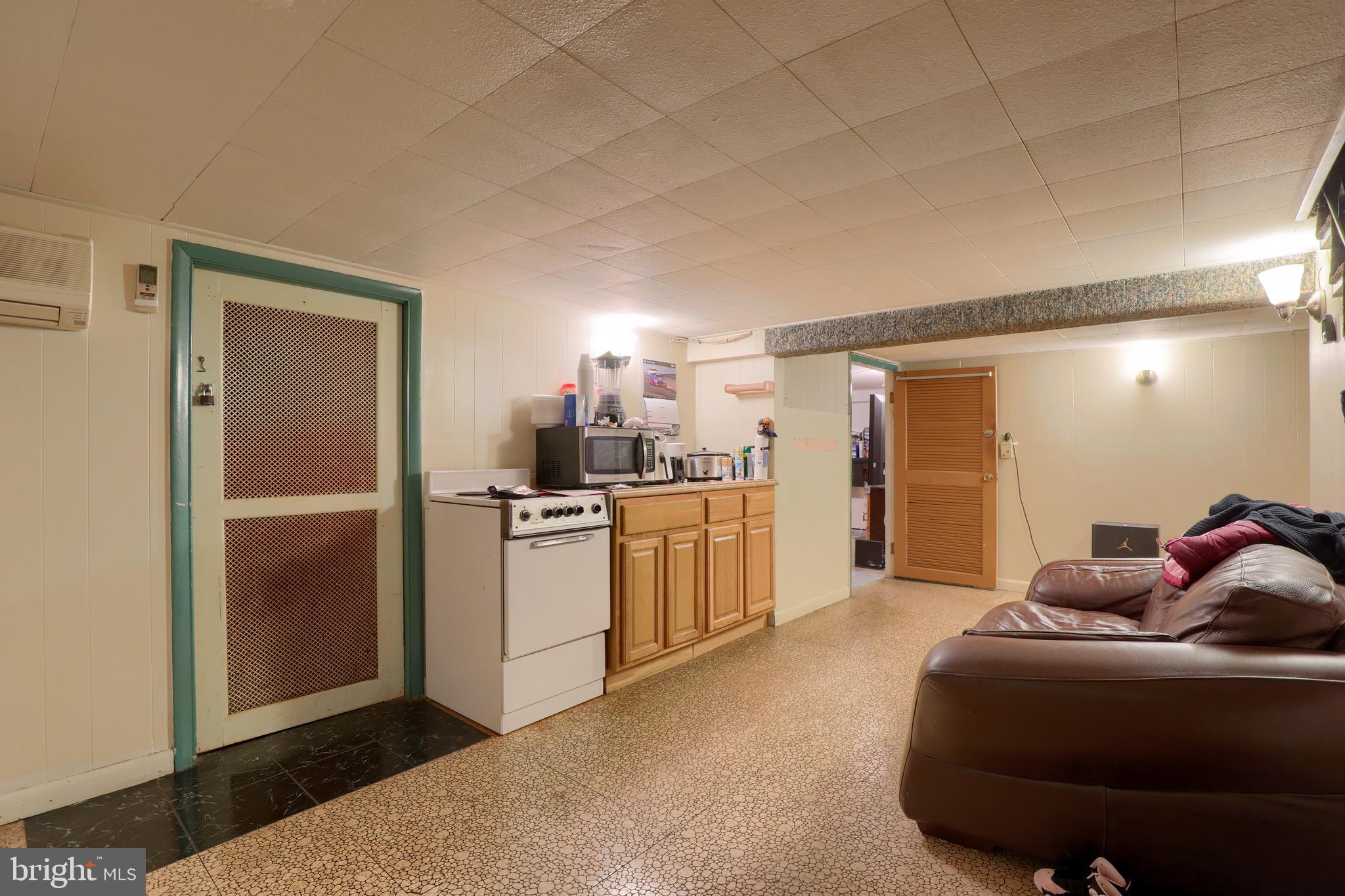 1677 Wabank Road Lancaster, PA 17603 - Photo 12 of 29 Gallery Image 12