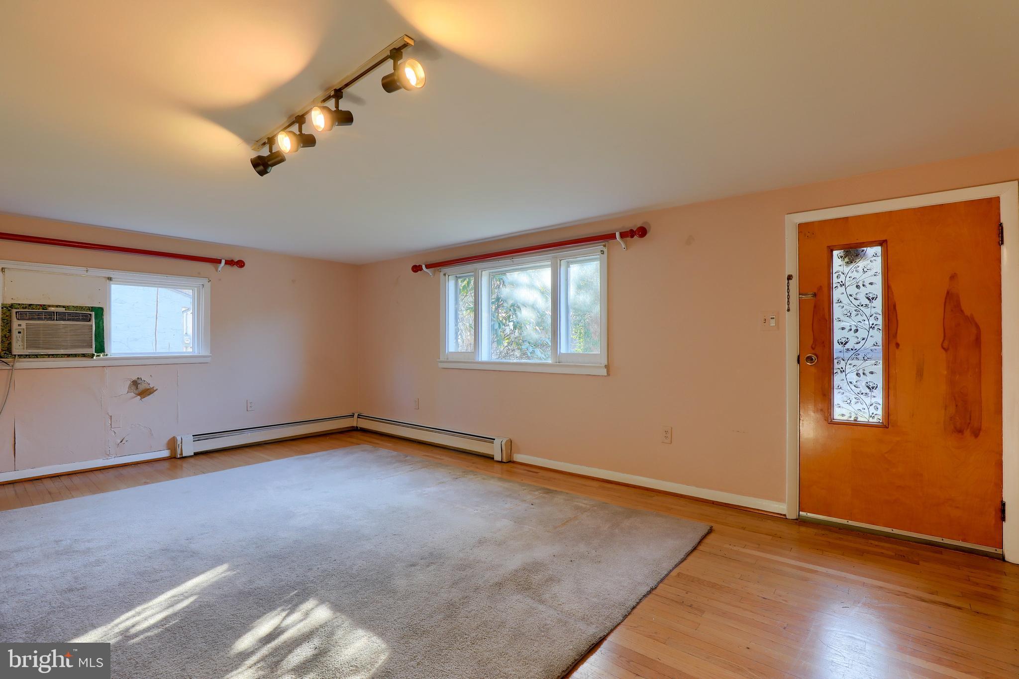 1677 Wabank Road Lancaster, PA 17603 - Photo 18 of 29 Gallery Image 18