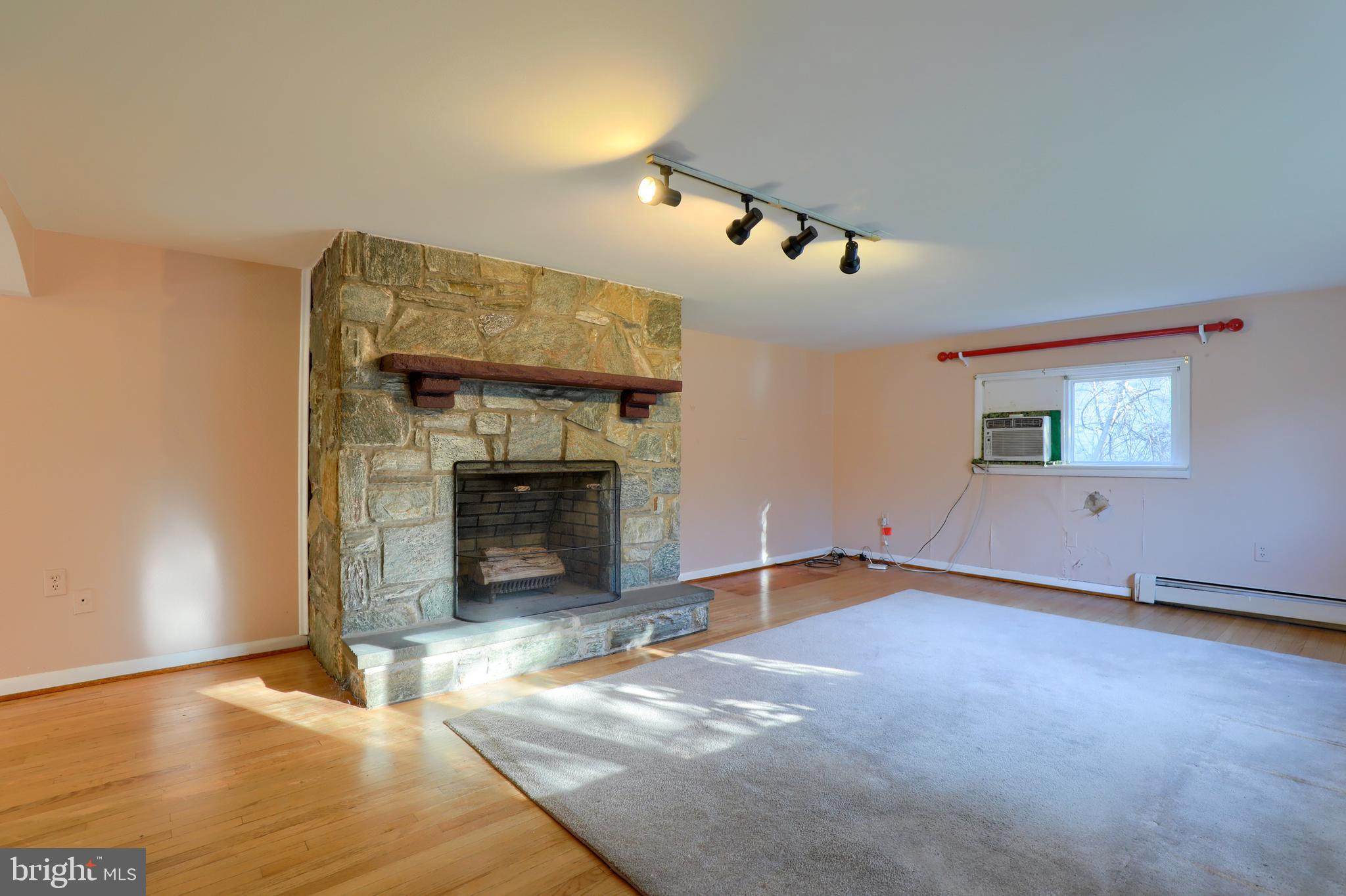 1677 Wabank Road Lancaster, PA 17603 - Photo 20 of 29 Gallery Image 20