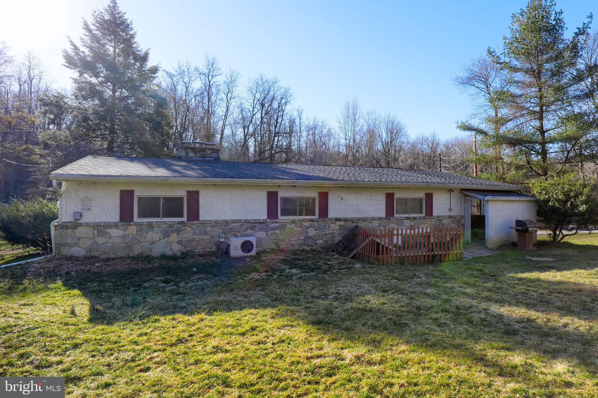 1677 Wabank Road Lancaster, PA 17603 - Photo 8 of 29 Gallery Image 8