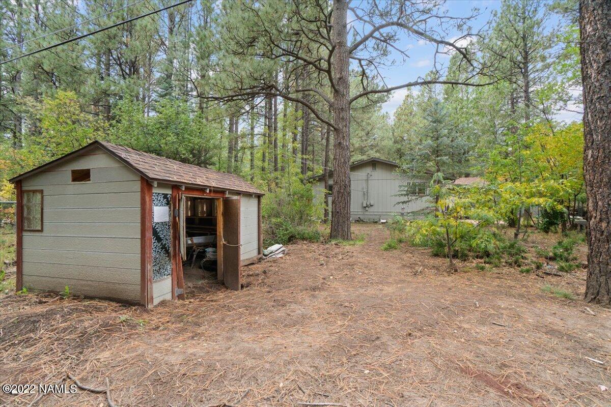 3920 North Paradise Road Flagstaff, AZ 86004 - Photo 54 of 69 63-Backyard