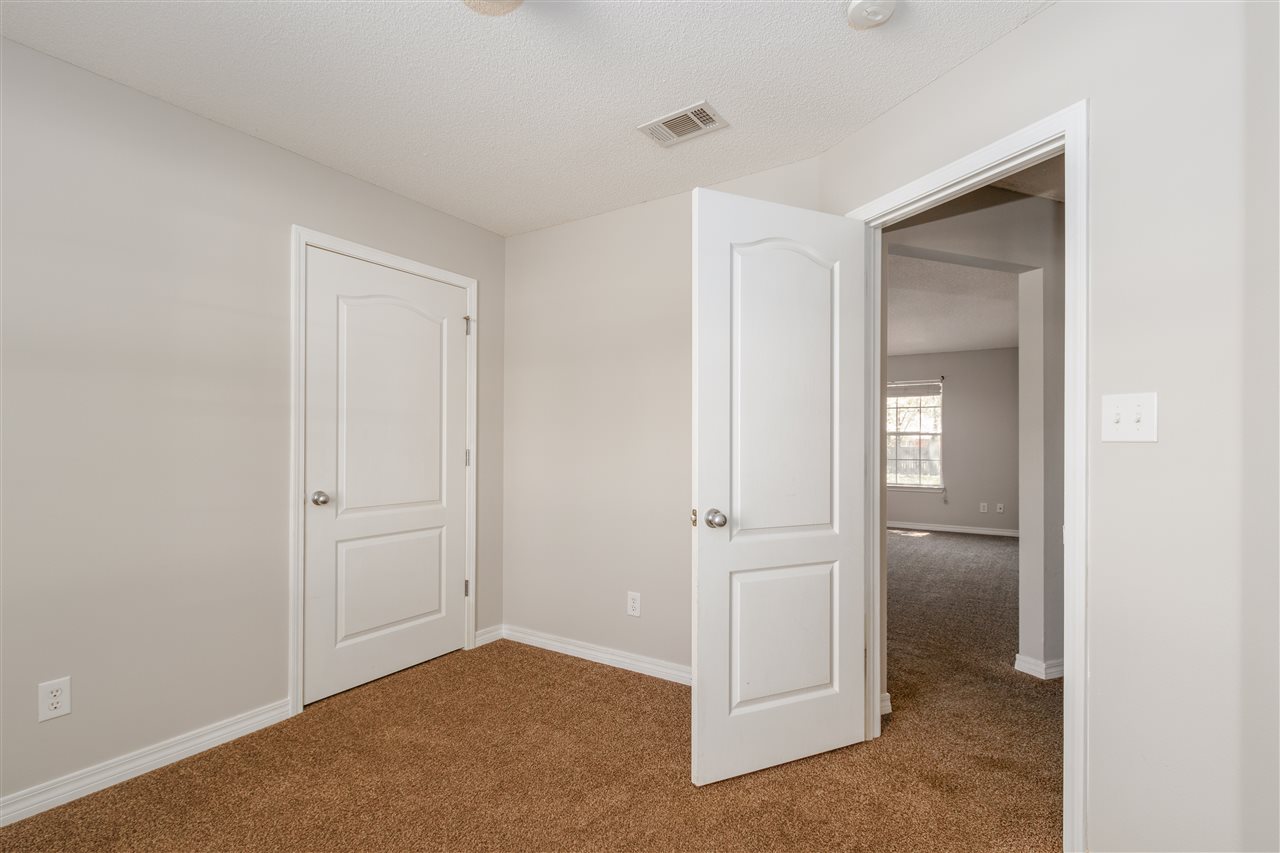 8809 Bluebell Street Milton, FL 32583 - Photo 23 of 40