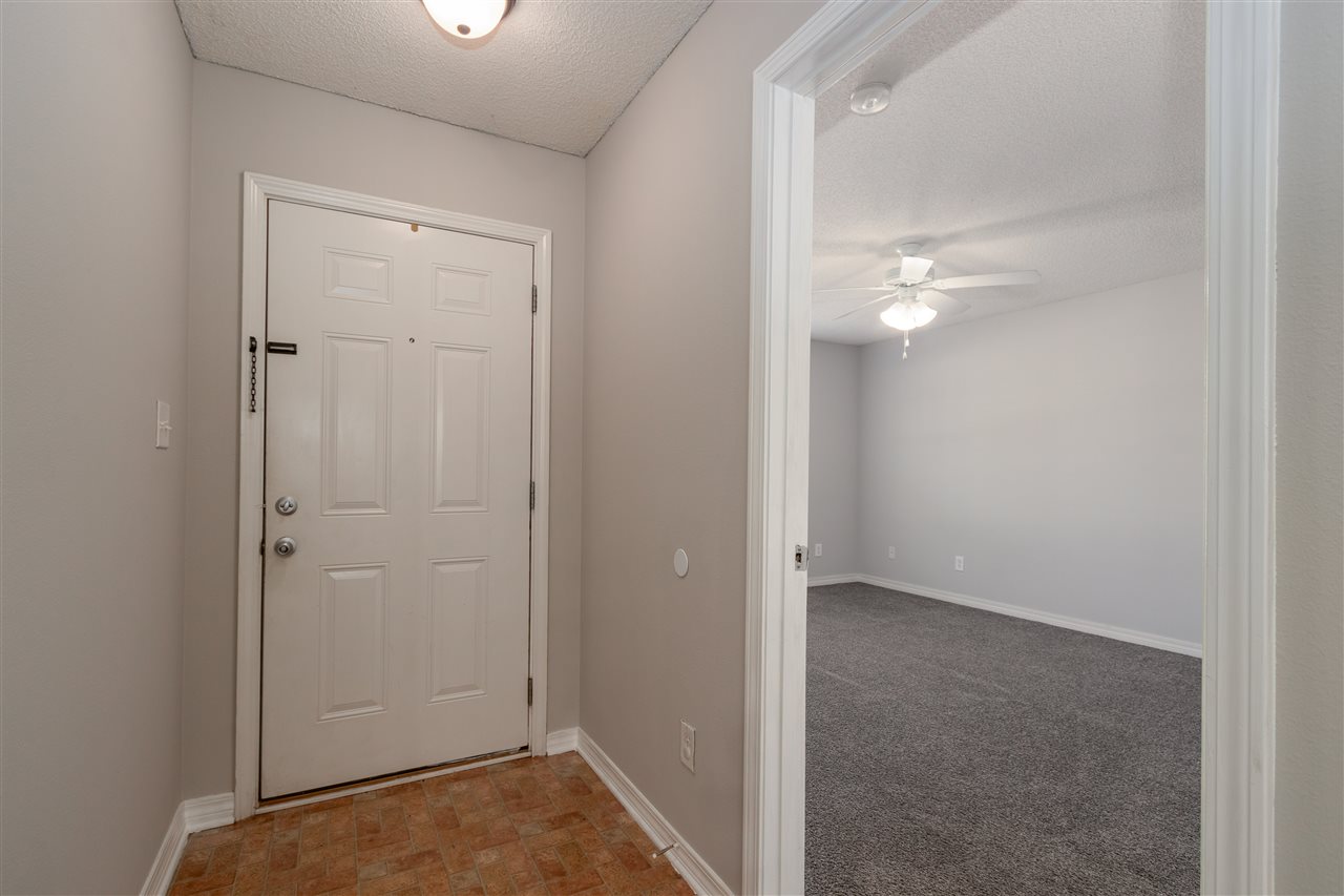 8809 Bluebell Street Milton, FL 32583 - Photo 4 of 40