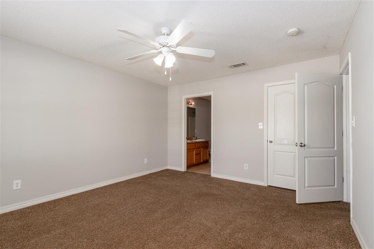 8809 Bluebell Street Milton, FL 32583 - Photo 6 of 40