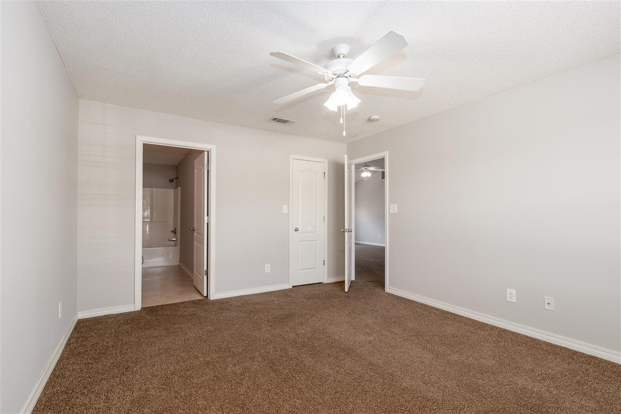 8809 Bluebell Street Milton, FL 32583 - Photo 7 of 40