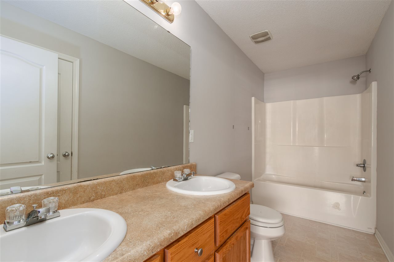 8809 Bluebell Street Milton, FL 32583 - Photo 9 of 40