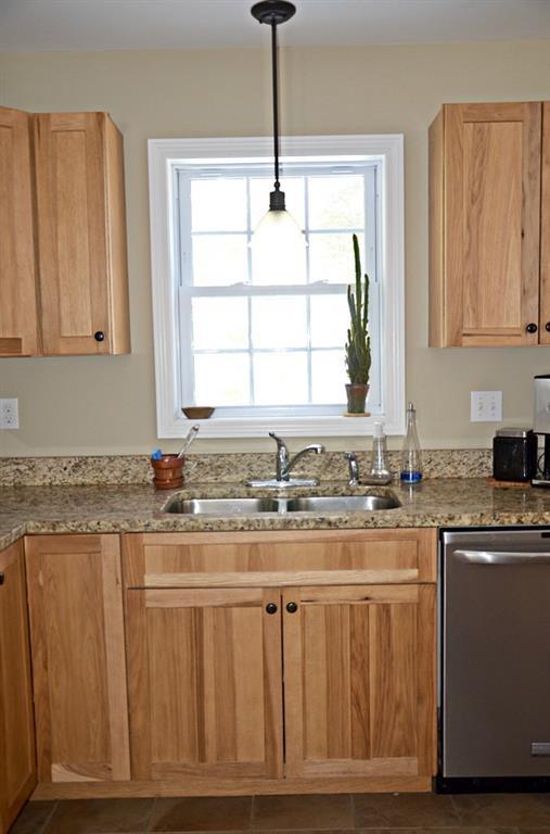 51 Longwoods Road Falmouth, ME 04105 - Photo 3 of 20 Photo