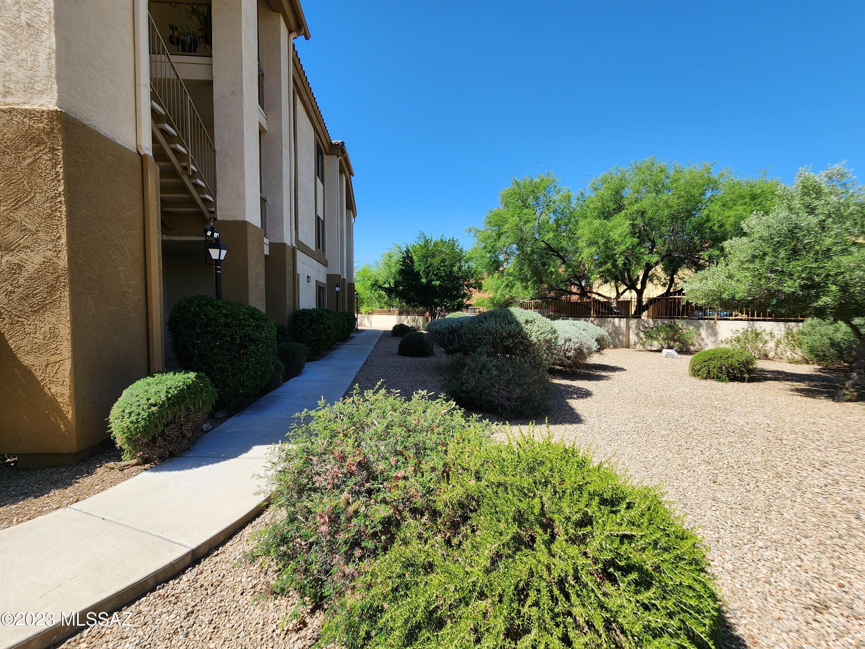 2550 East River Road, Unit 7106 Tucson, AZ 85718 - Photo 22 of 24