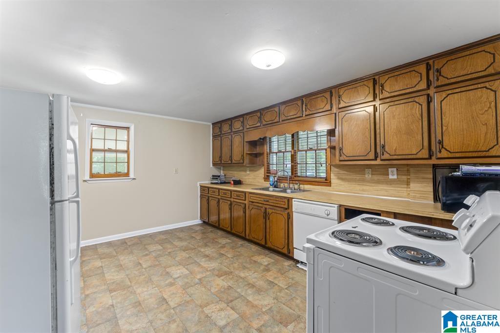 108 Jones Avenue Bessemer, AL 35023 - Photo 7 of 15