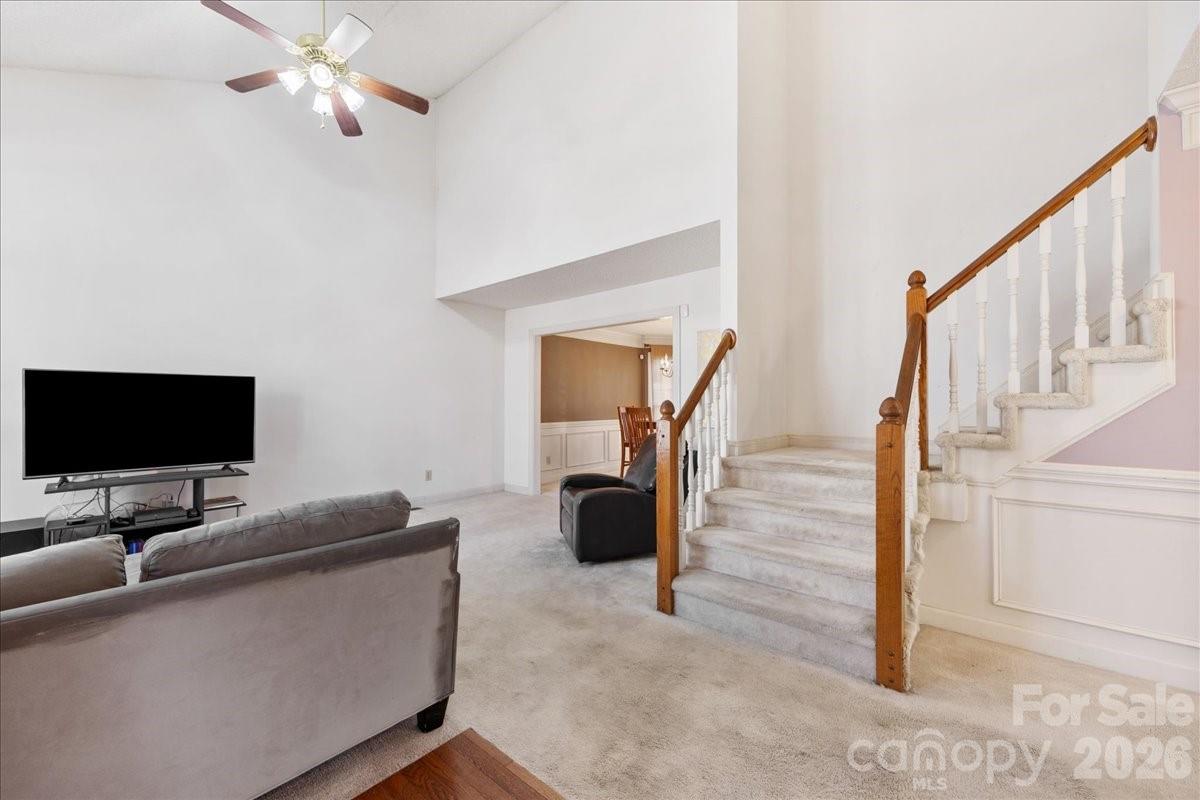 4107 Brownes Ferry Road Charlotte, NC 28269 - Photo 8 of 42 a view of a livingroom with workspace