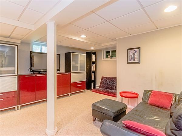 17 Fuller Road Lexington, MA 02420 - Photo 21 of 29 Gallery Image 21