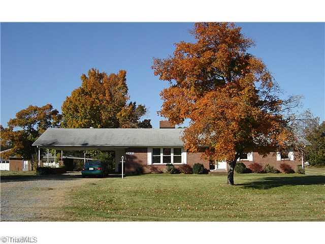 5421 Ridge Road Lexington, NC 27295 - Photo 1 of 15 Exterior Front.