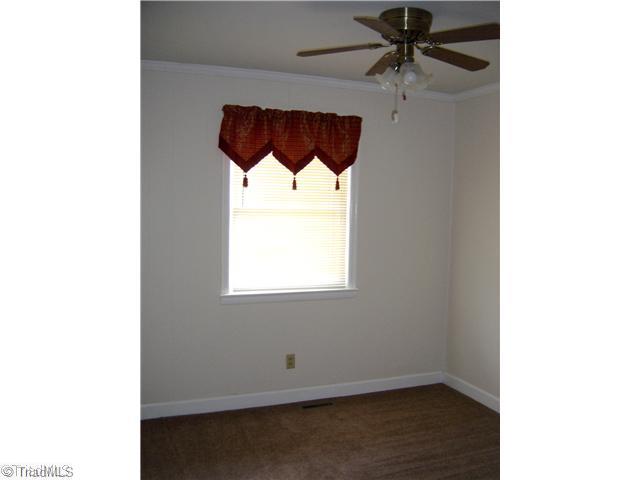 5421 Ridge Road Lexington, NC 27295 - Photo 14 of 15 3rd Bedroom.