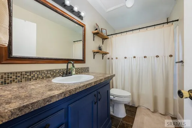 $369,900 | 498 East River Road, Firth, ID 83236