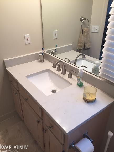 107 Regal Avenue Rochester Hills, MI 48307 - Photo 23 of 34