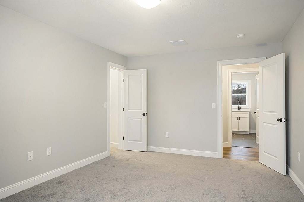 182 Davis Road Westminster, MA 01473 - Photo 31 of 42 a view of an empty room
