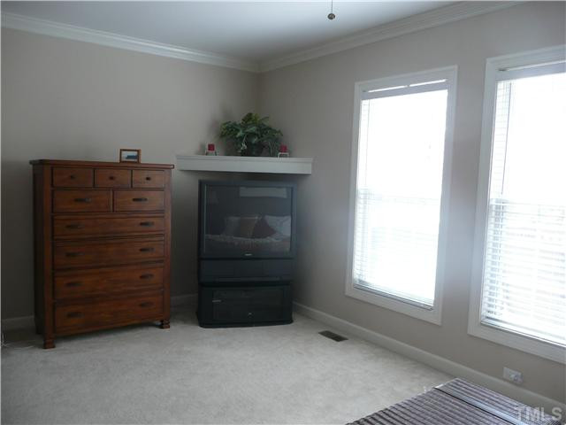 5108 Bartons Enclave Lane Raleigh, NC 27613 - Photo 11 of 20 Master Suite
