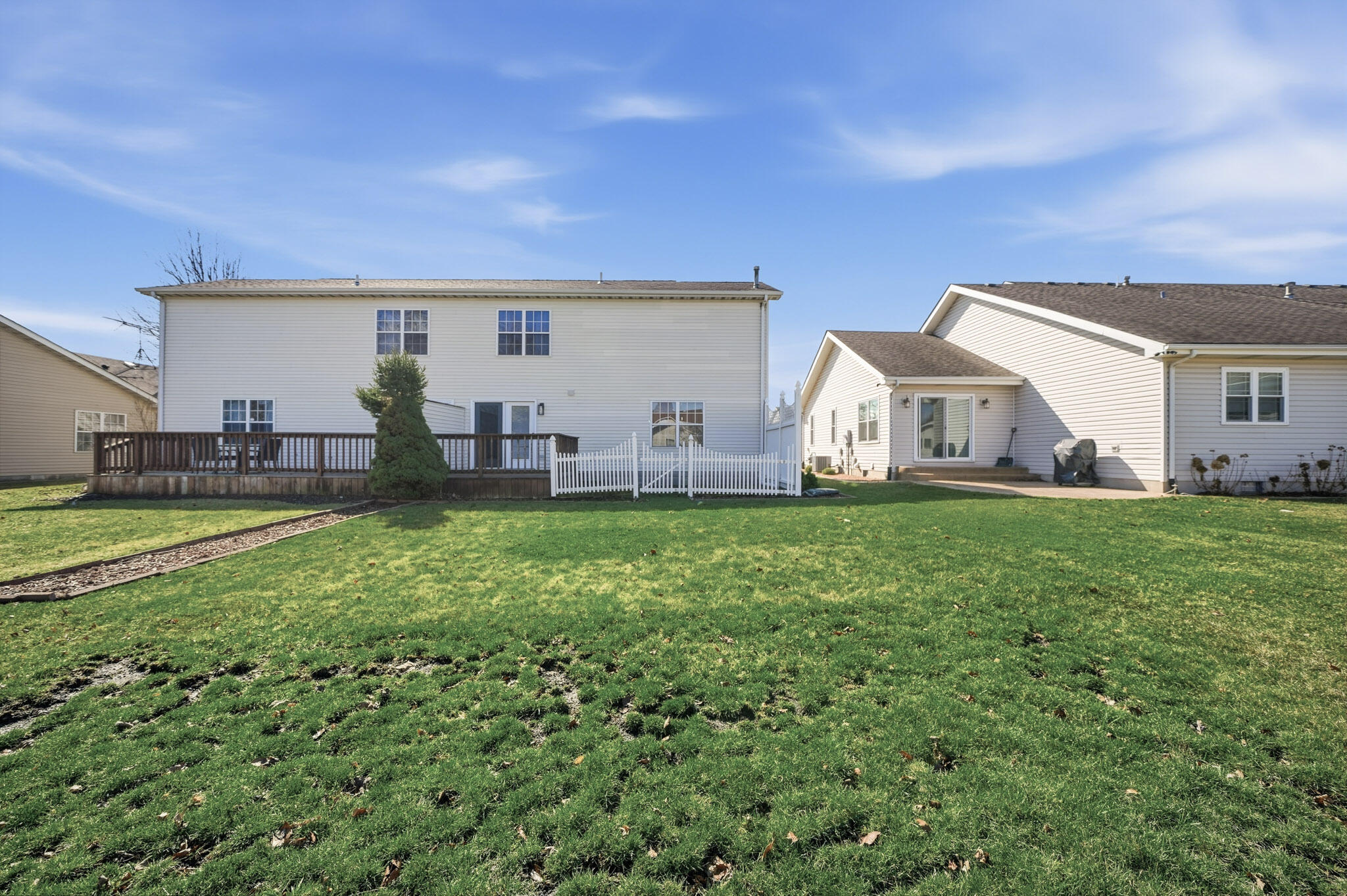 1710 Beech Drive Crown Point, IN 46307 - Photo 17 of 18 2048x1364