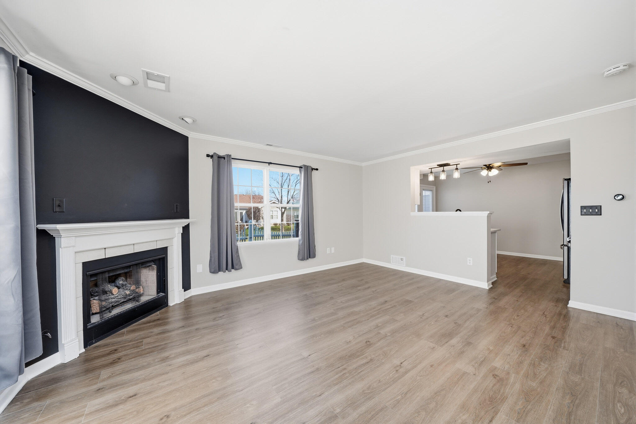 1710 Beech Drive Crown Point, IN 46307 - Photo 2 of 18 2048x1365