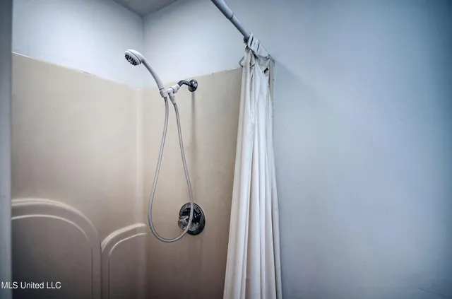 $749,900 | 6478 Grants Ferry Road, Brandon, MS 39047