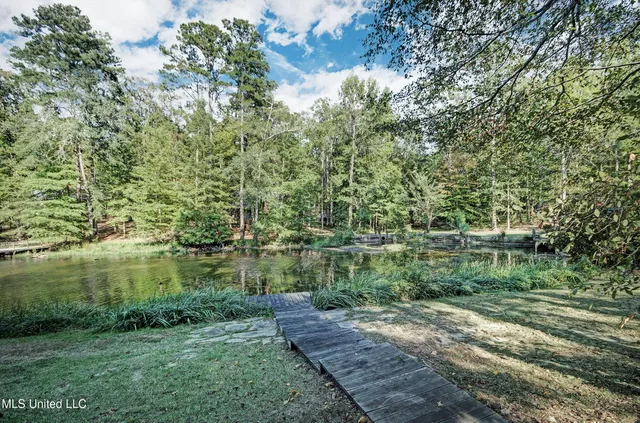 $749,900 | 6478 Grants Ferry Road, Brandon, MS 39047