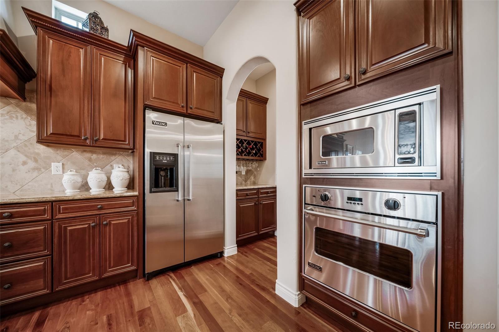 4316 Chateau Ridge Road Castle Rock, CO 80108 - Photo 15 of 39