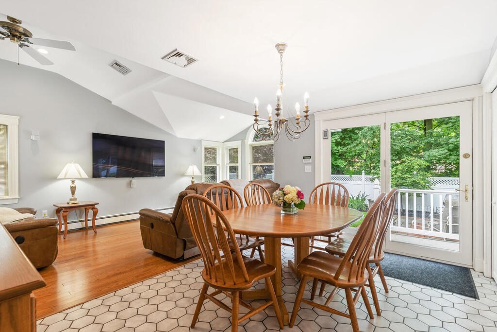 85 Lawrence Road Medford, MA 02155 - Photo 1 of 33
