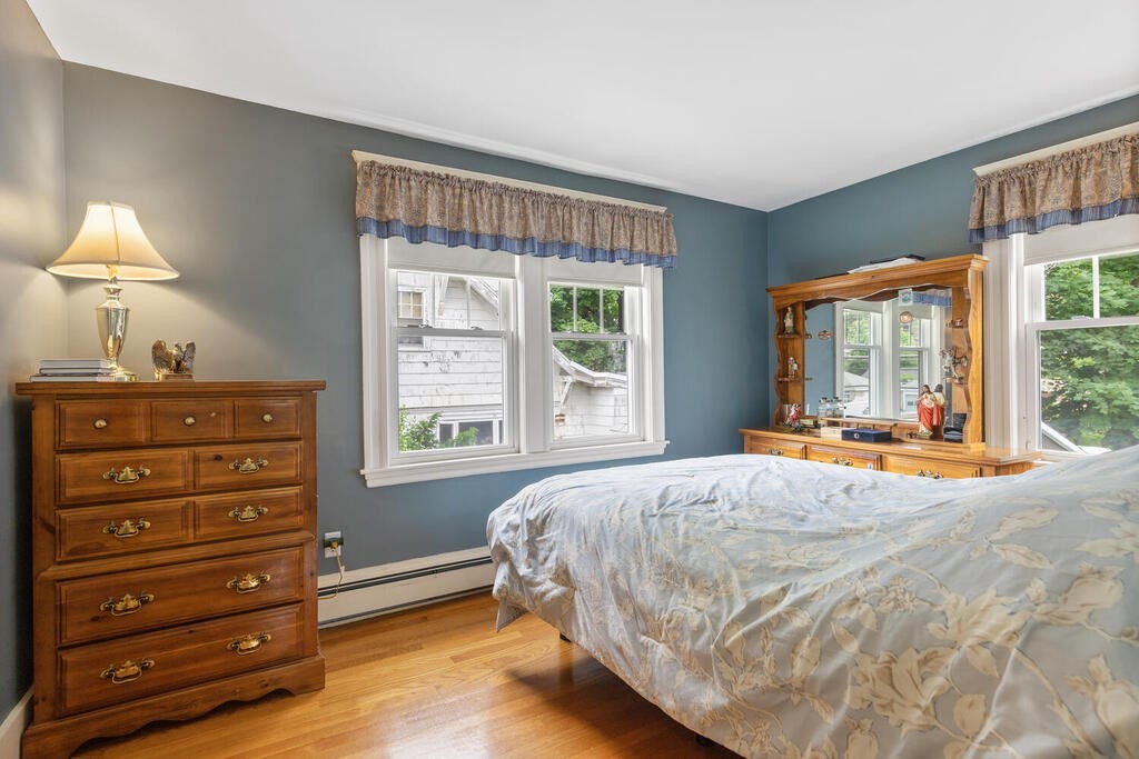 85 Lawrence Road Medford, MA 02155 - Photo 22 of 33