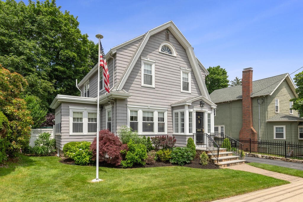 85 Lawrence Road Medford, MA 02155 - Photo 24 of 33