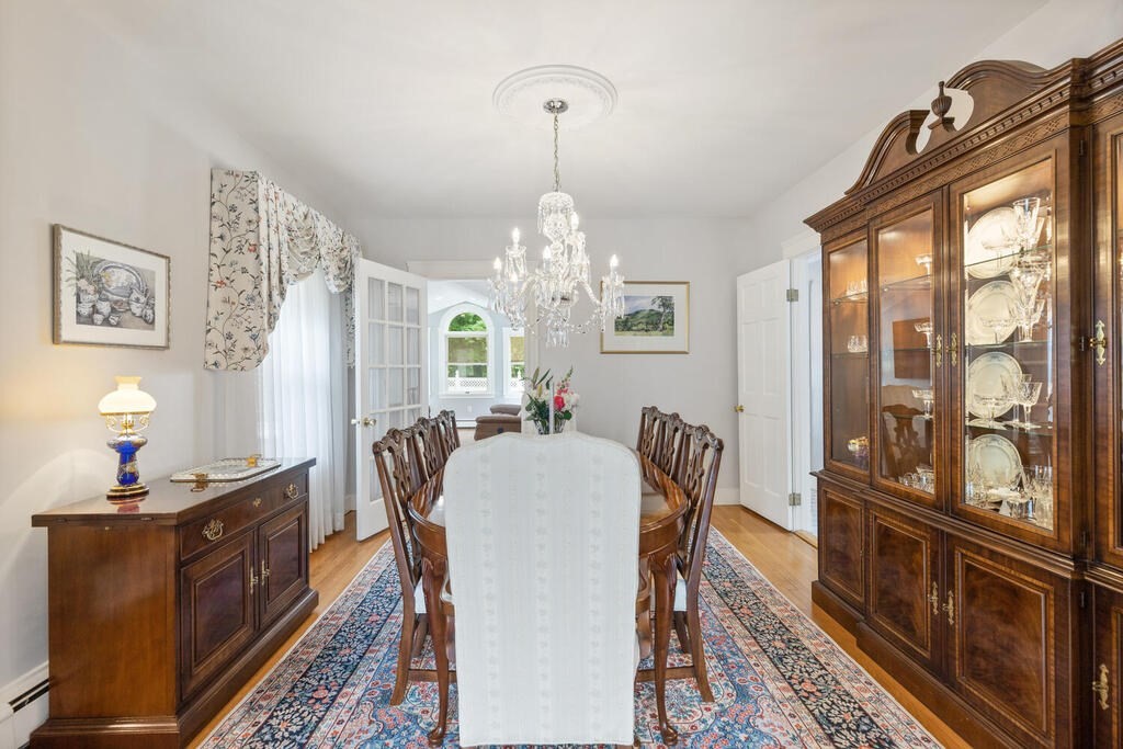 85 Lawrence Road Medford, MA 02155 - Photo 9 of 33