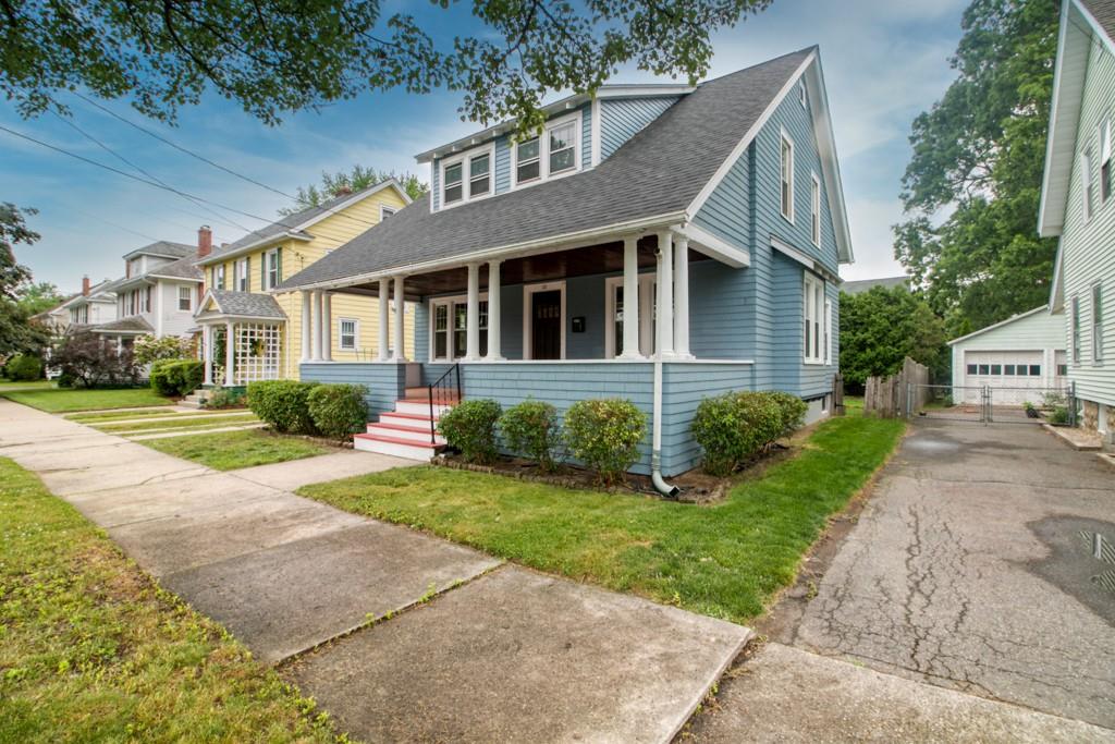 12 Manchester Terrace Springfield, MA 01108 - Photo 3 of 30