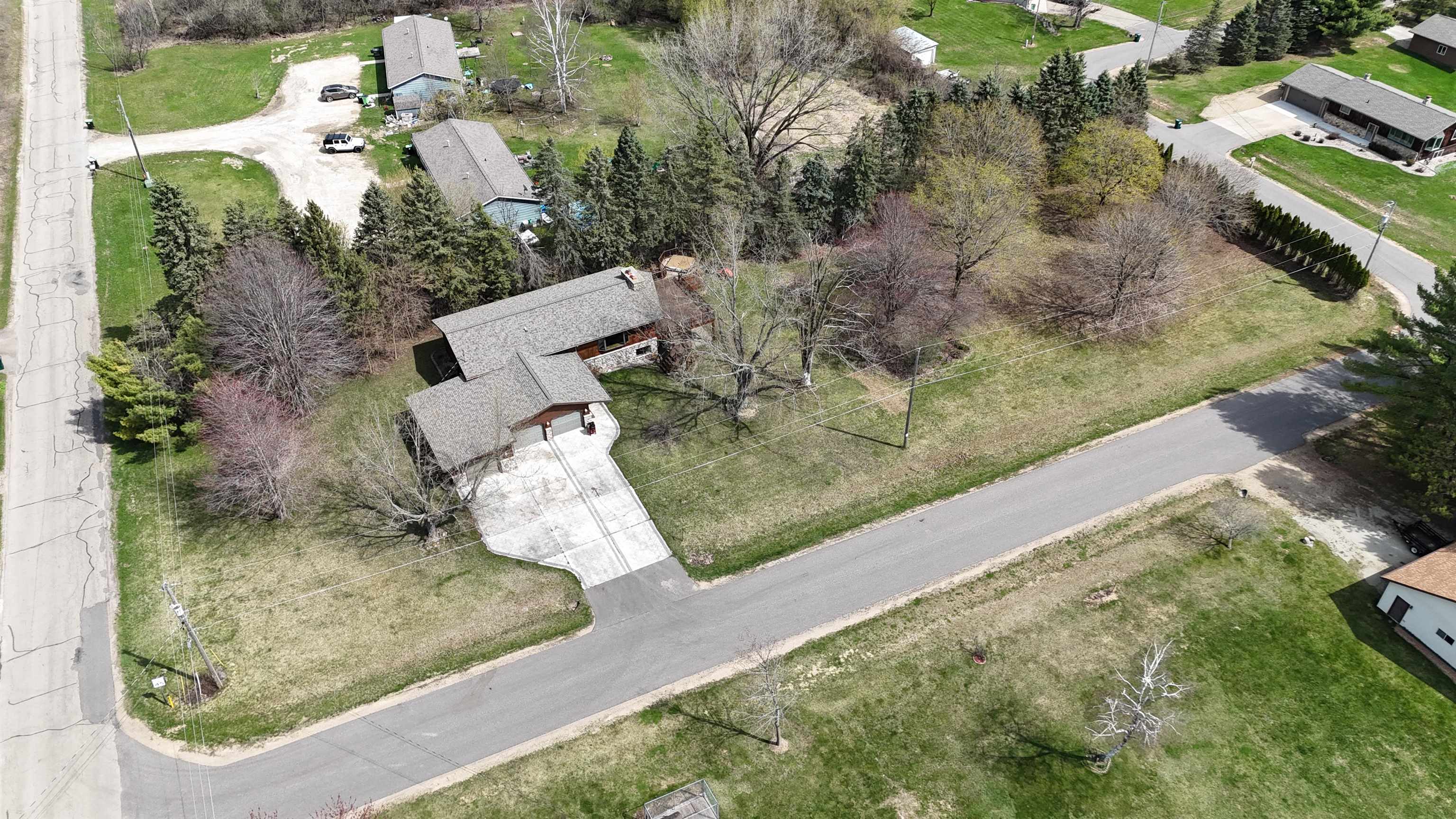 8110 Ritchie Lane New London, WI 54961 - Photo 5 of 32