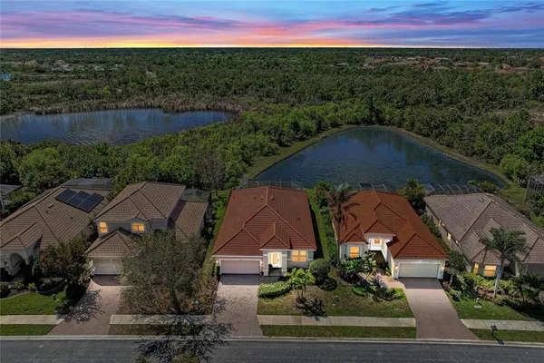 $499,000 | 11603 Dancing River Drive, Venice, FL 34292