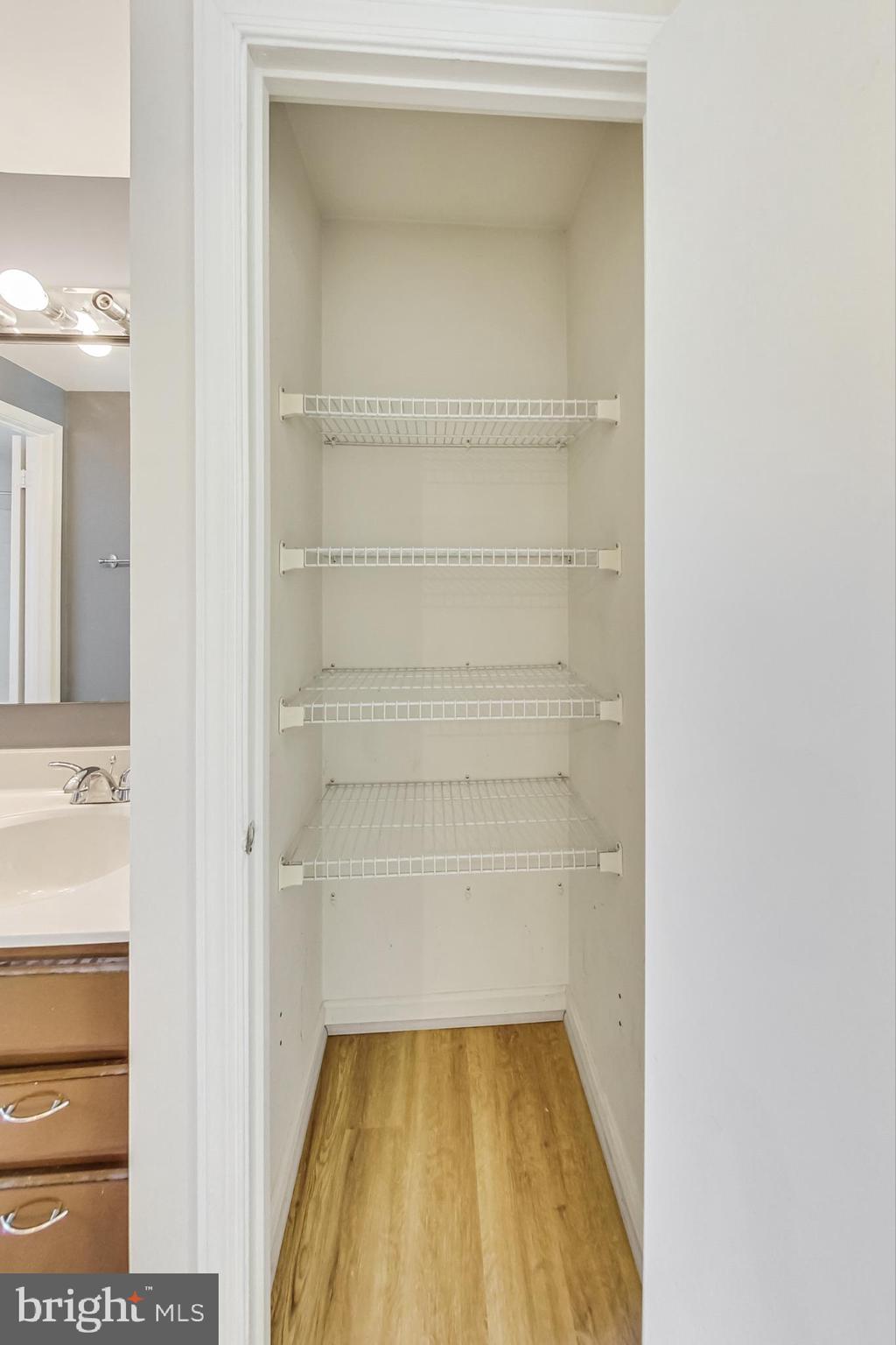 11924 Redtree Way Reston, VA 20194 - Photo 19 of 31 a view of a small space
