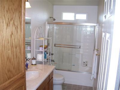 35320 Lenard Road Springville, CA 93265 - Photo 6 of 10 Bathroom