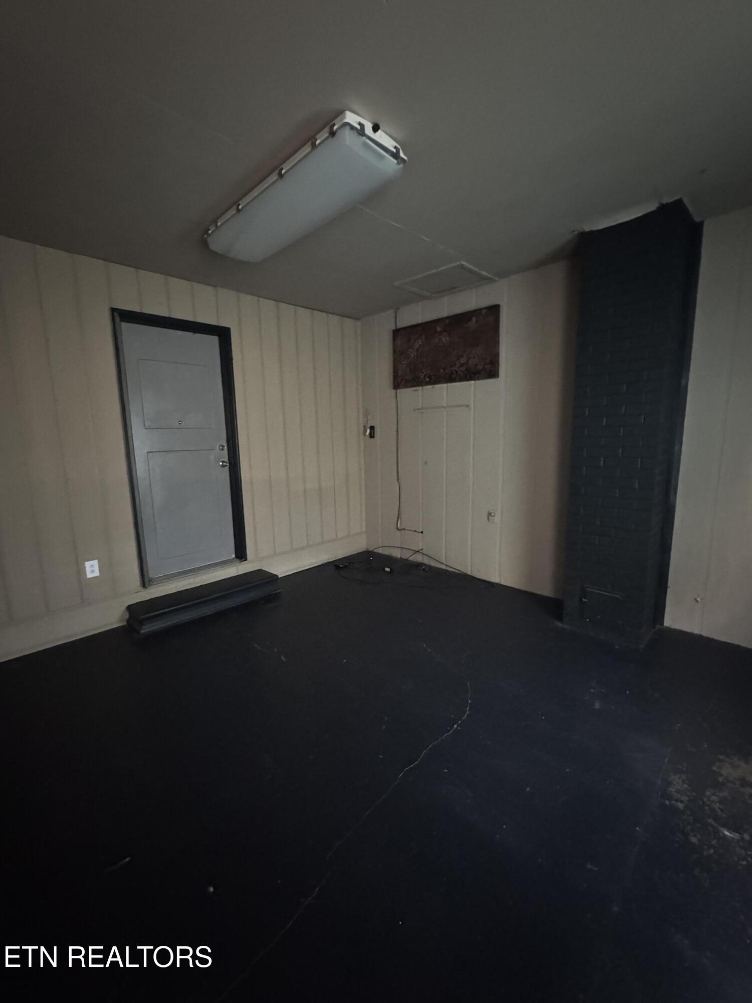 318 Ped Road Winfield, TN 37892 - Photo 20 of 36 IMG_3076