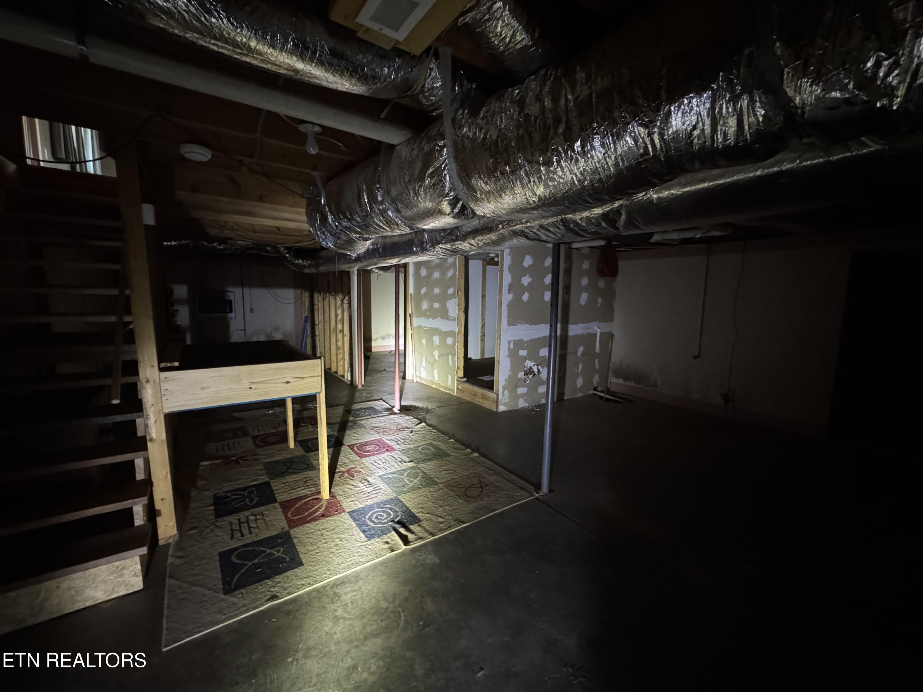 318 Ped Road Winfield, TN 37892 - Photo 24 of 36 IMG_3080