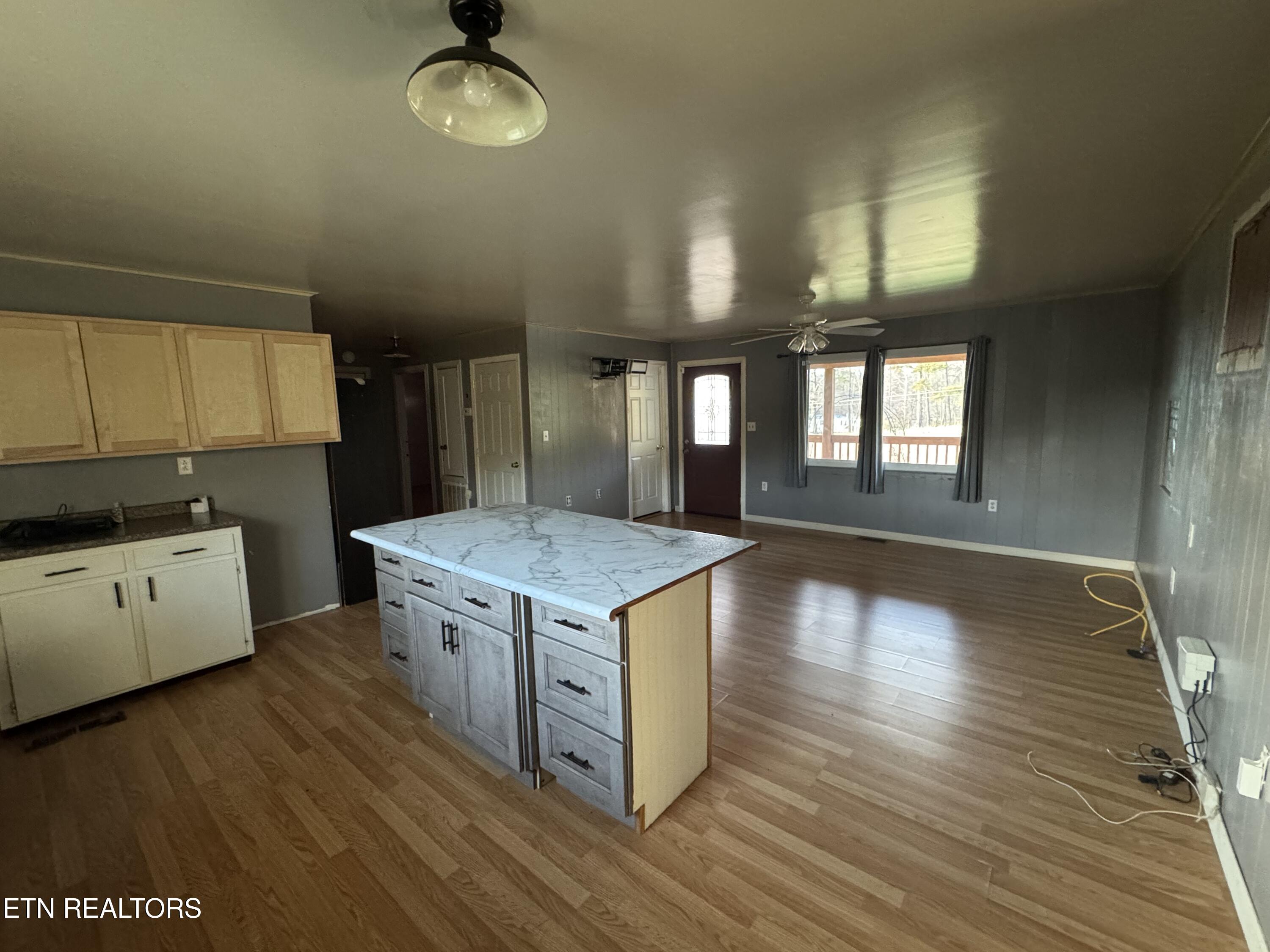 318 Ped Road Winfield, TN 37892 - Photo 4 of 36 IMG_3055