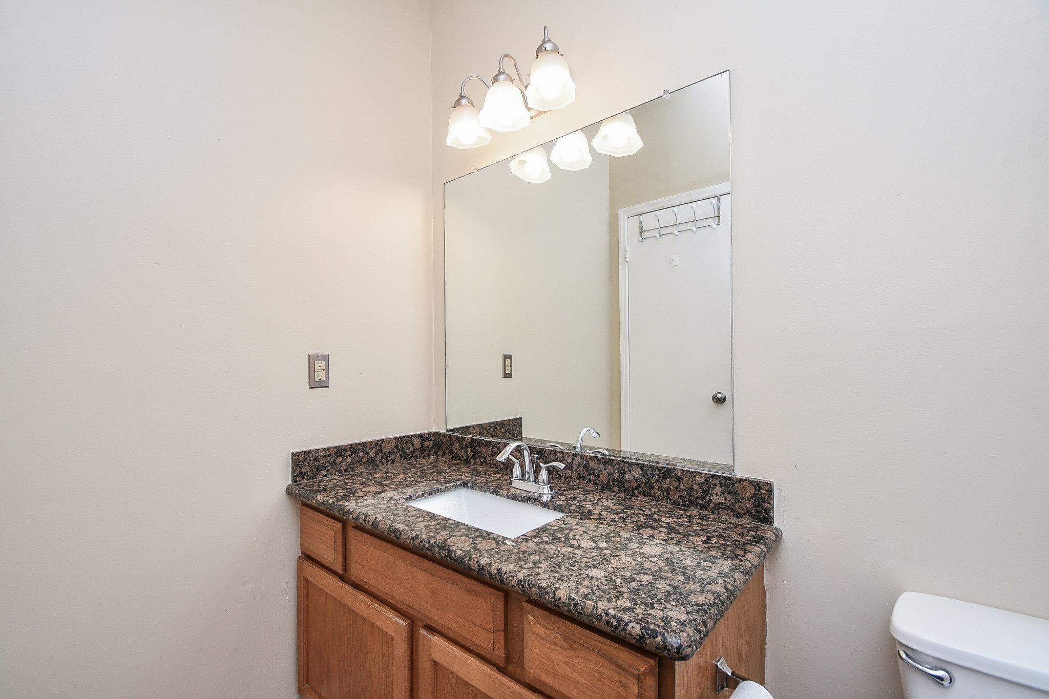 3800 Tanglewilde Street, Unit 109 Houston, TX 77063 - Photo 33 of 48