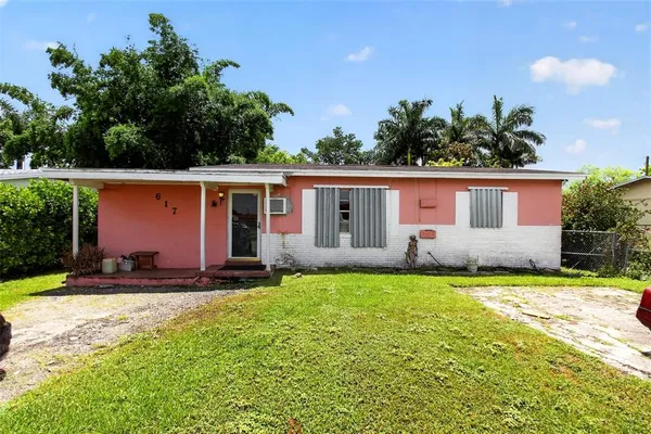 $207,000 | 617 Southwest 14th Street, Belle Glade, FL 33430