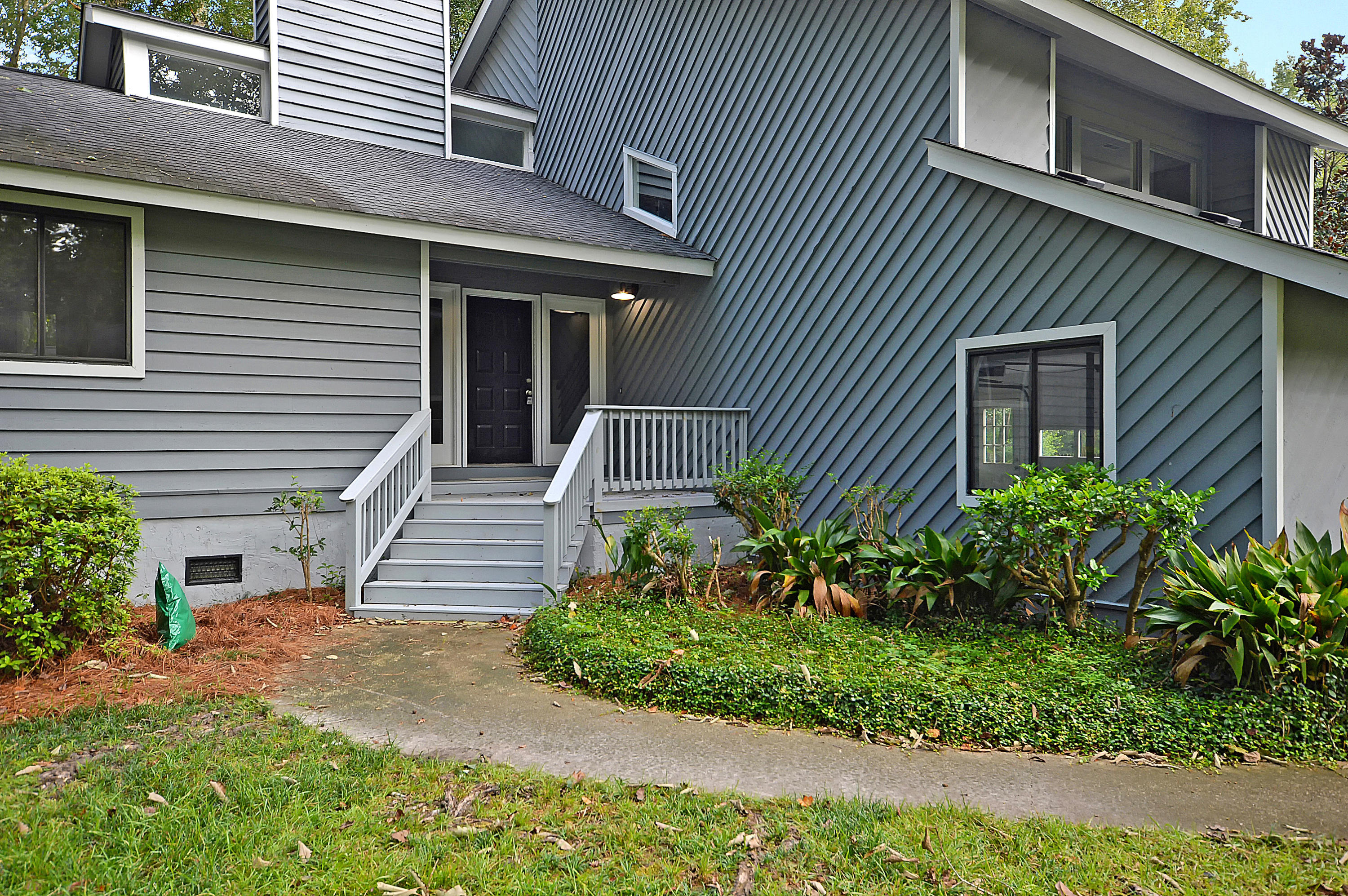 209 High Grove Road Summerville, SC 29485 - Photo 2 of 43 CREM_209 High Grove_004