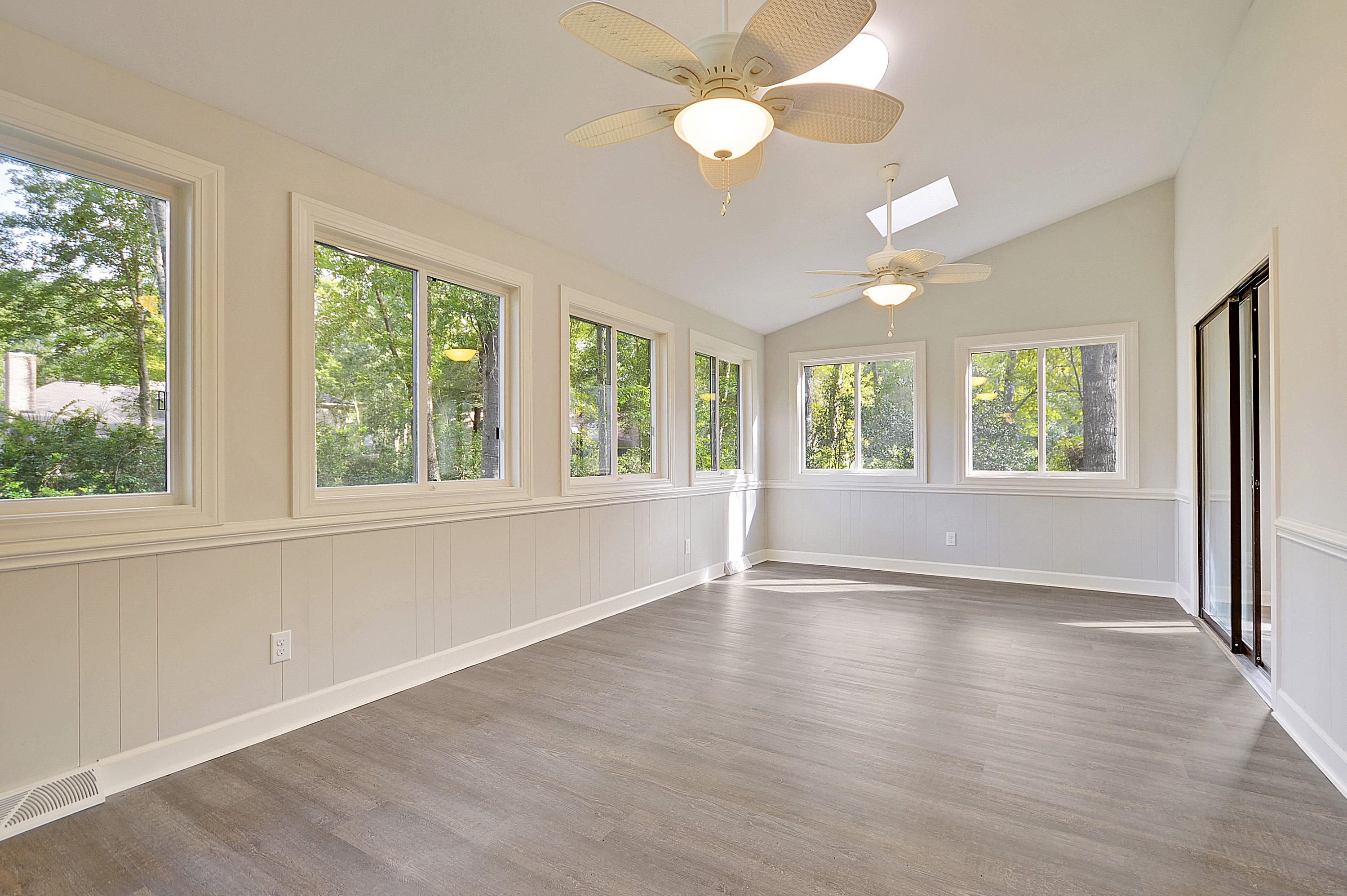 209 High Grove Road Summerville, SC 29485 - Photo 14 of 43 CREM_209 High Grove_015