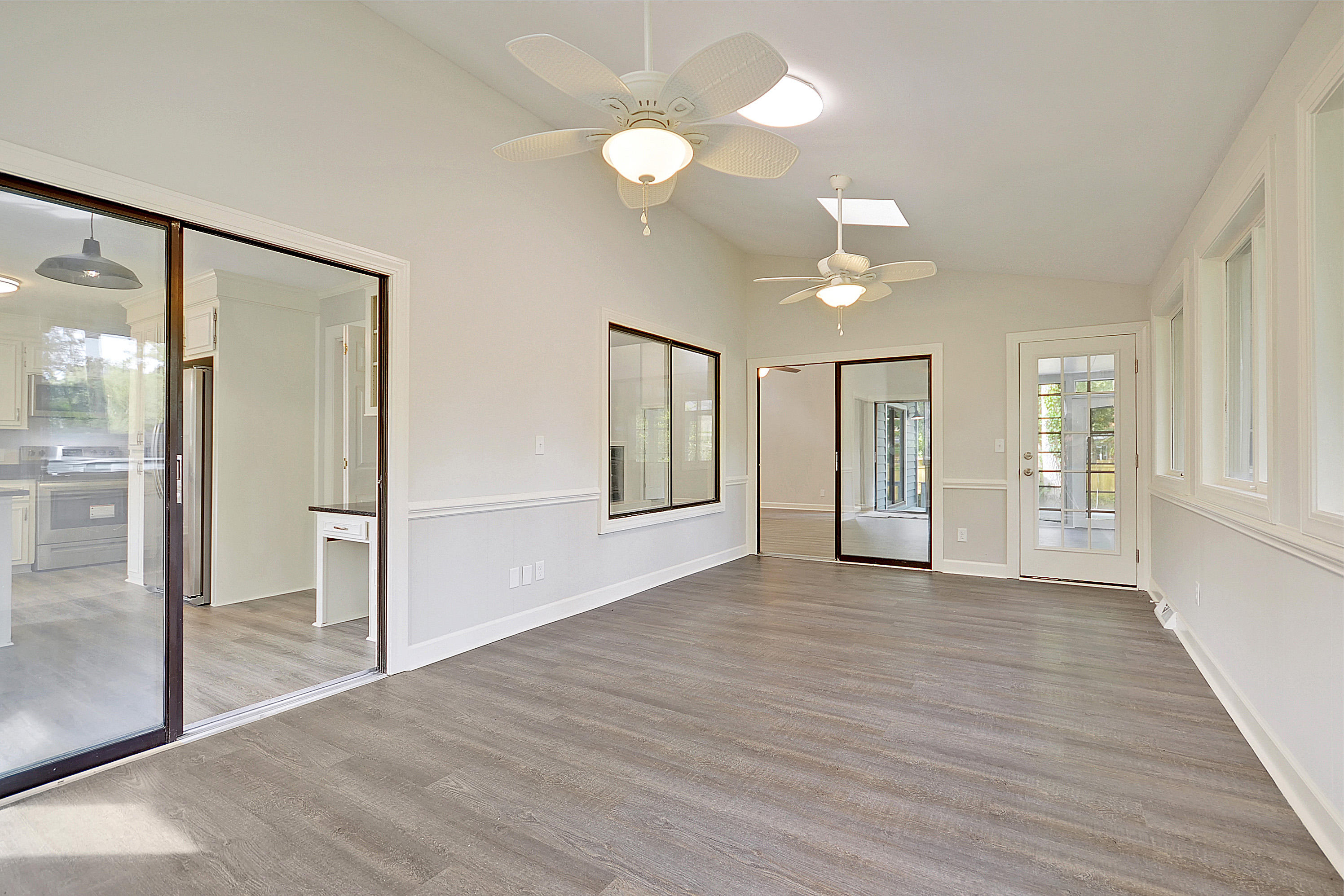 209 High Grove Road Summerville, SC 29485 - Photo 15 of 43 CREM_209 High Grove_016