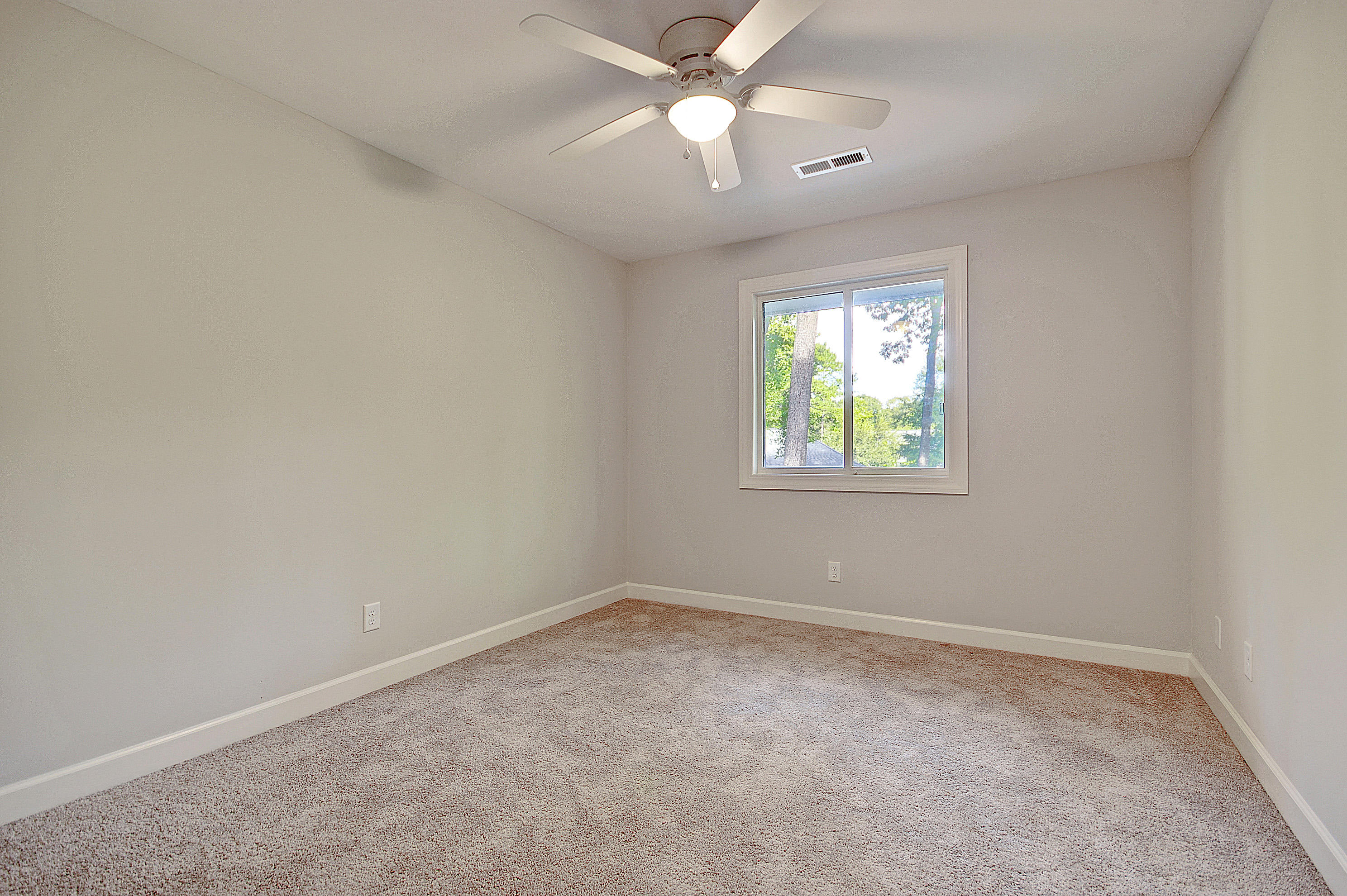 209 High Grove Road Summerville, SC 29485 - Photo 41 of 43 CREM_209 High Grove_042